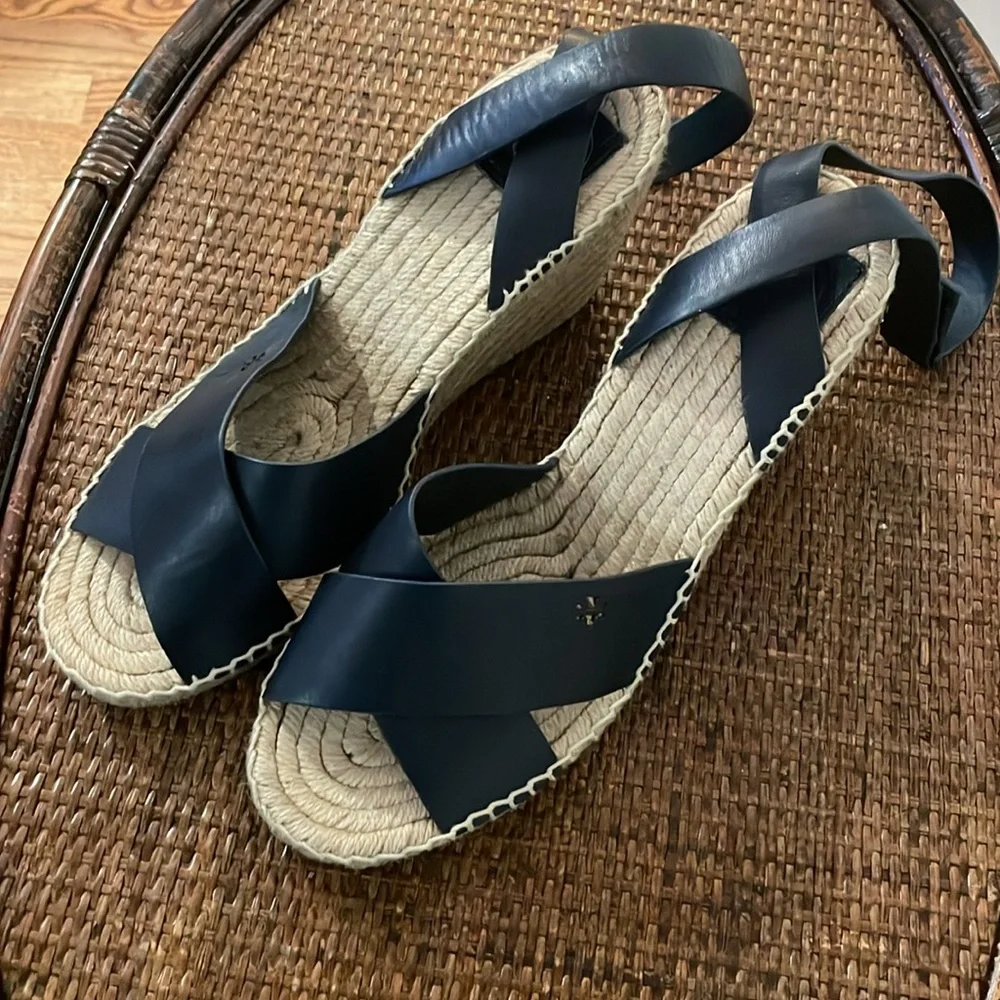 New w/o Box Tory Burch Bima Navy Espadrille Wedge, Size 10.5
